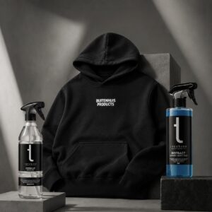 Zwarte Buitenhuis Products hoodie met fles Dissolve degreaser en Refract Ceramic Quick Coat